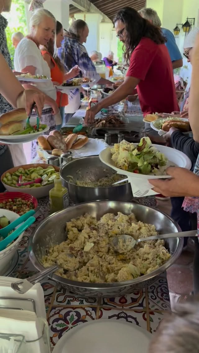 Memorial Day potluck with the fam! The food diversity somehow always comes together so we…